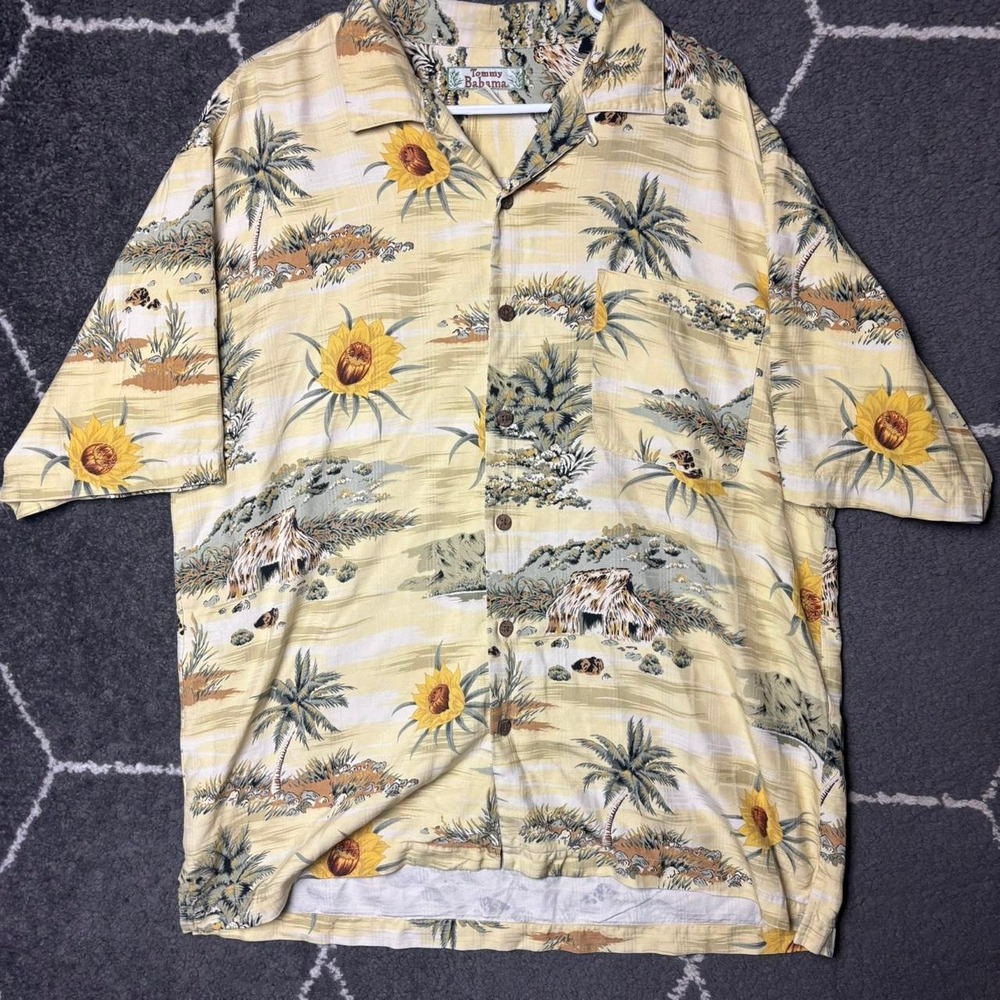 Tommy Bahama Sunflower yellow tiki Hawaiian button up shirt SILK Large